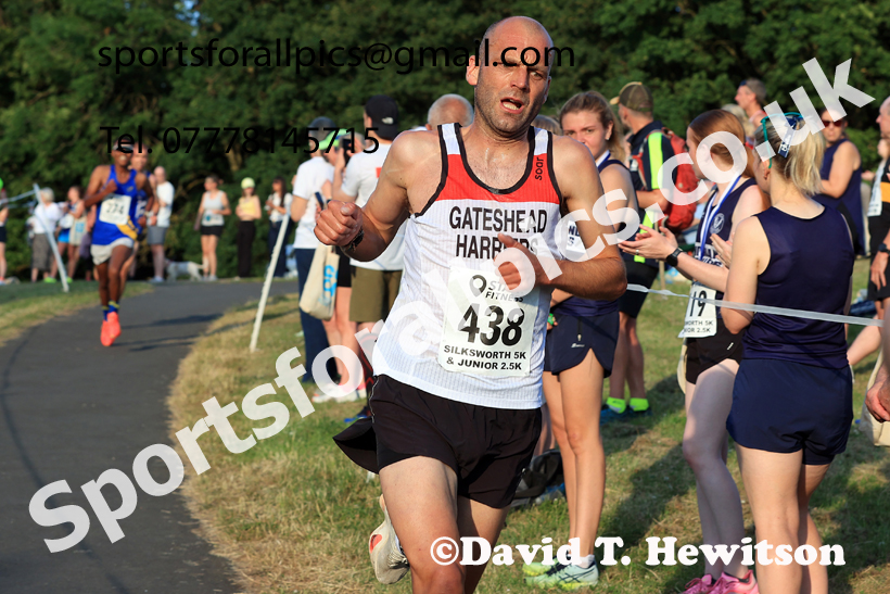 Senior Men and Men V40, 2026 Sunderland 5k, Silksworth, Sunderland. Photo: David T. Hewitson/Sports for All Pics
